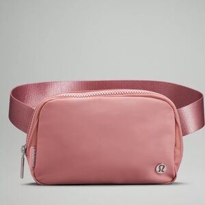 Lululemon Everywhere Belt Bag in Pink